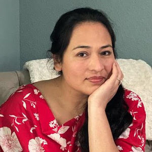 Meet your Posher, Marcela